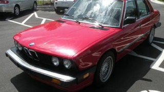 Get Hofmeister Kinky with a BMW Middle Child for $7,995
